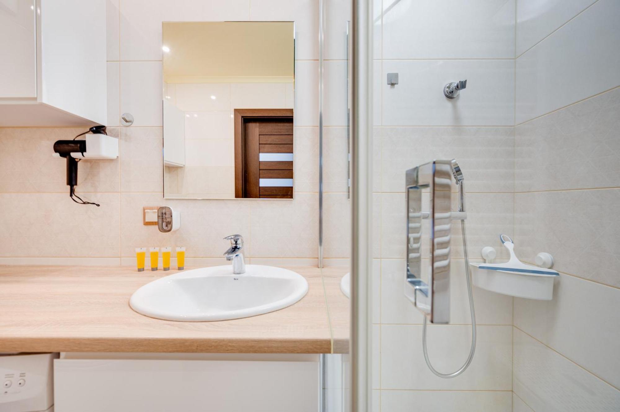 Krynicka 4 By Homeprime Gdansk Bagian luar foto